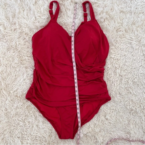 Jantzen Surplice Maillot One-Piece Swimsuit adjustable straps Red size 22W - Picture 2 of 10